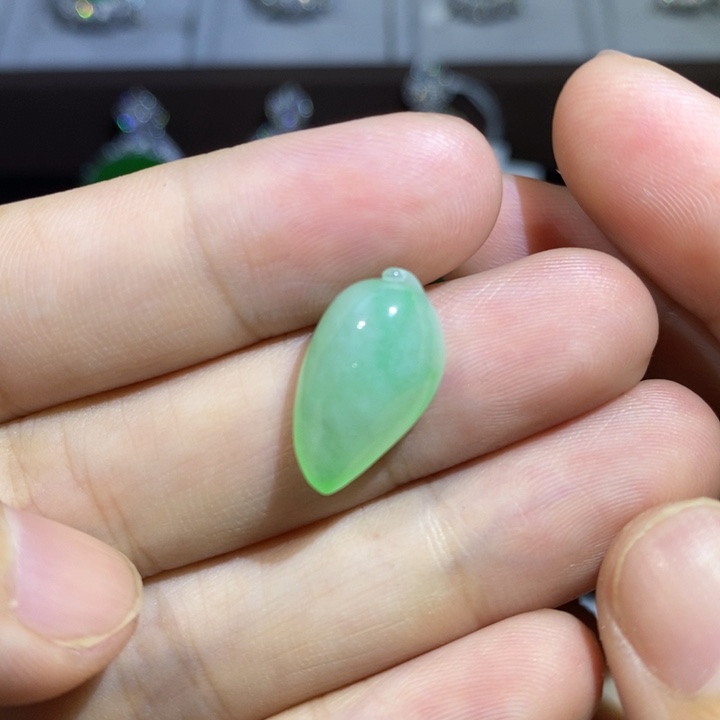 散珠翡翠福瓜裸石
