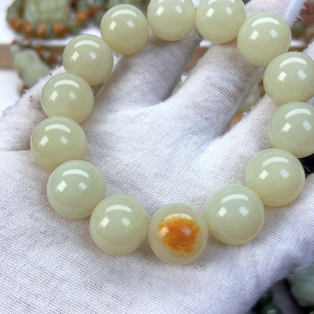 透闪石质玉手串未镶嵌多*