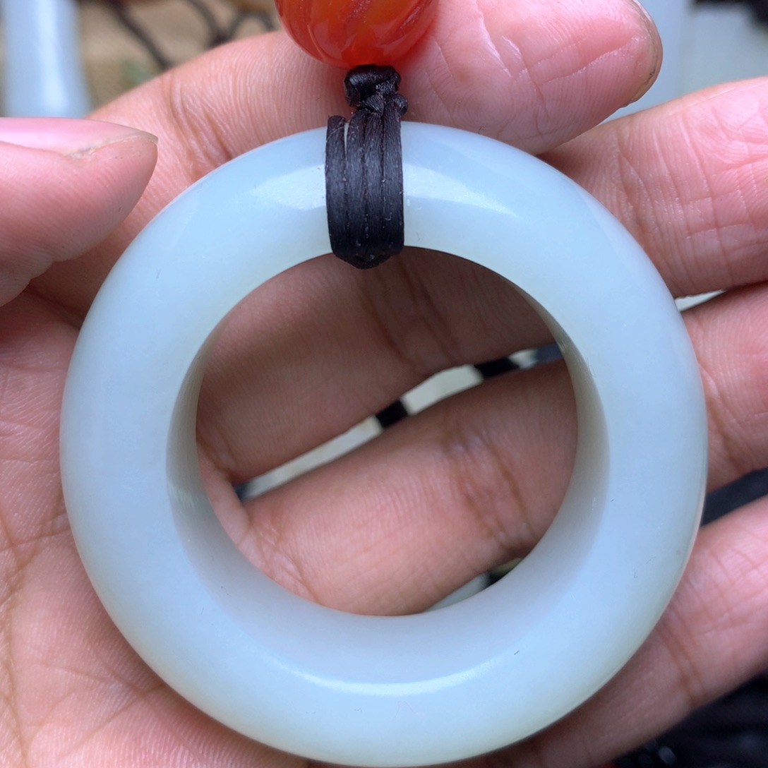 和田玉挂件未镶嵌