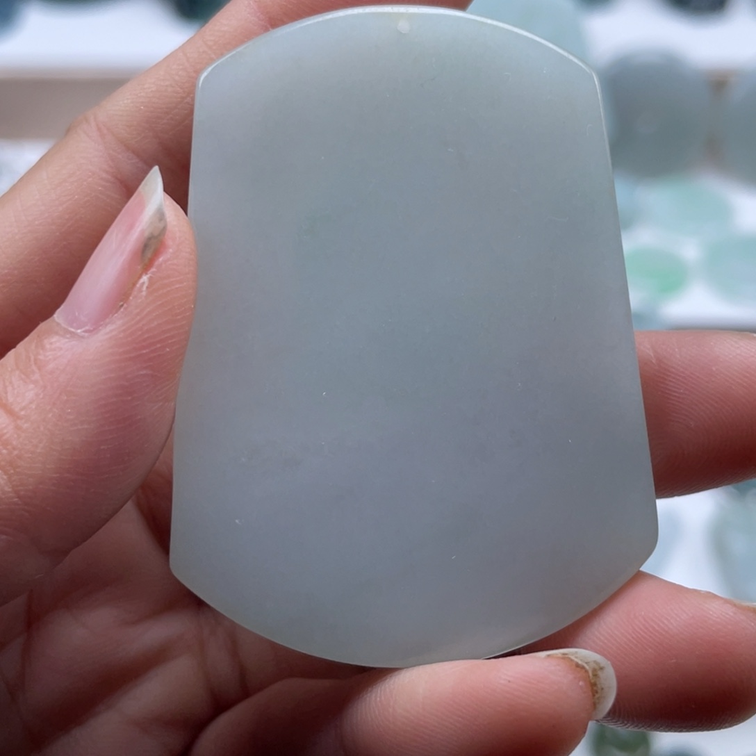 翡翠未镶嵌颈饰天然翡翠