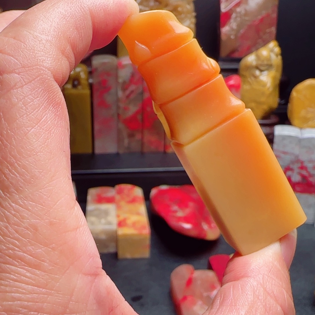 昌化石昌明田黄冻