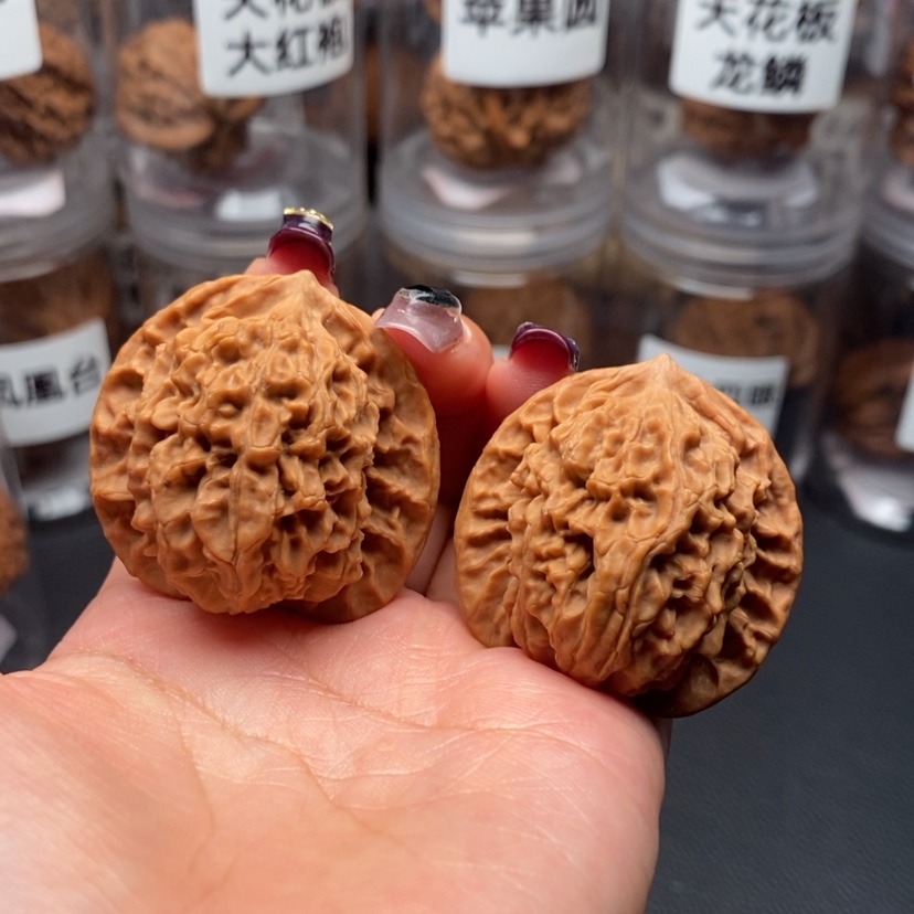 【闪购商品】吊坠文玩核桃盘龙纹37