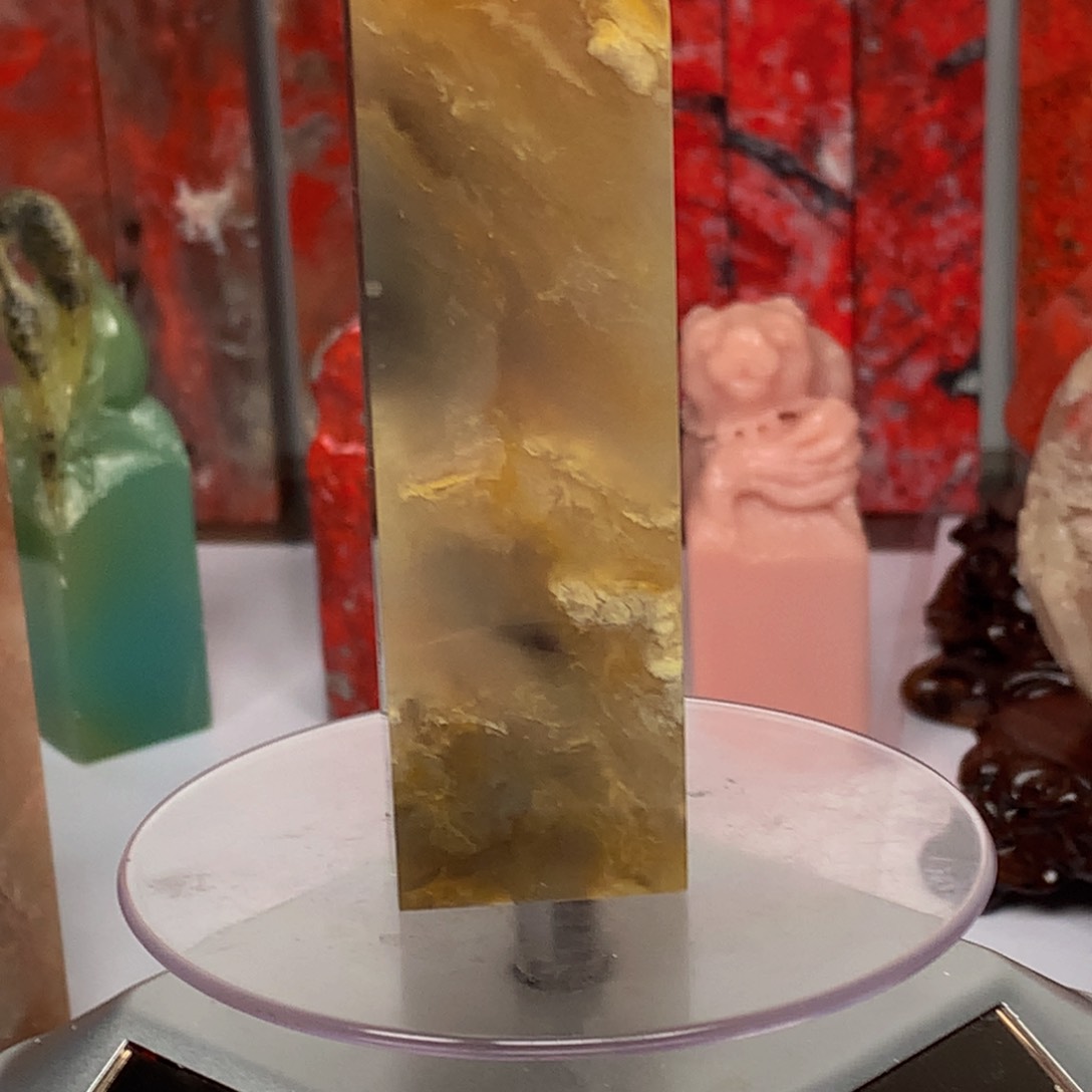 昌化石老黄泼墨彩印章