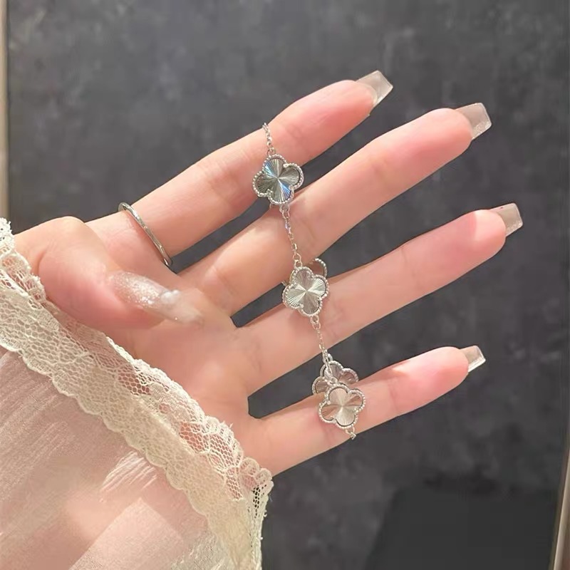 足银手链 B51足银手链四叶草轻奢时尚款带尾链少女风小众简约经典