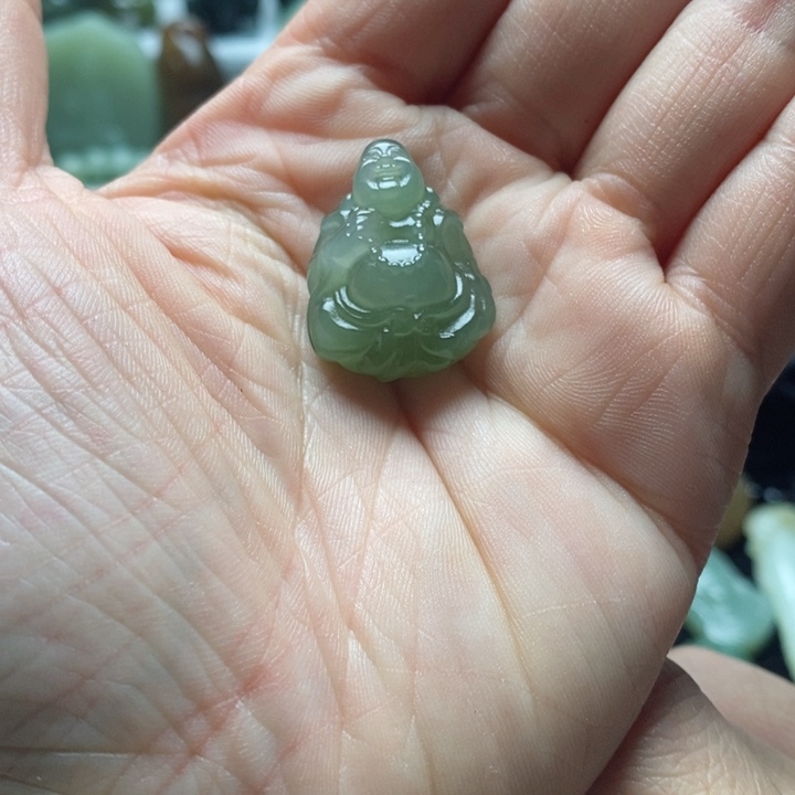 和田玉吊坠未镶嵌