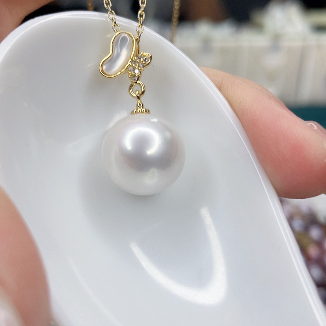 淡水珍珠未镶嵌吊坠(赠链)