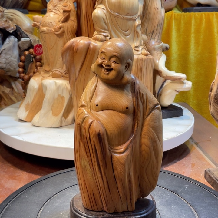 柏木（崖柏）崖柏   弥勒
