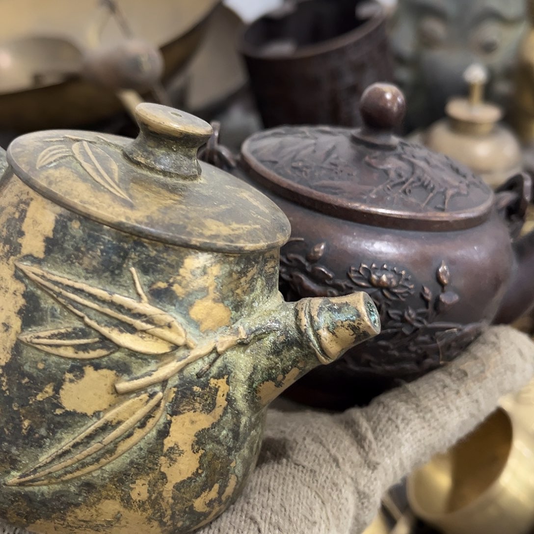 李***瀚闪电购铜摆件工艺品