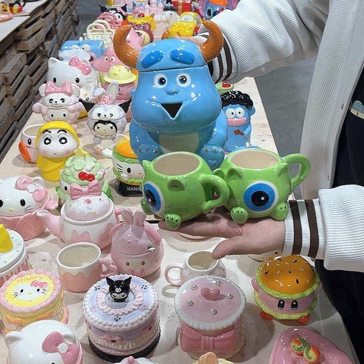 紫砂茶壶这么晚还不睡啊你还