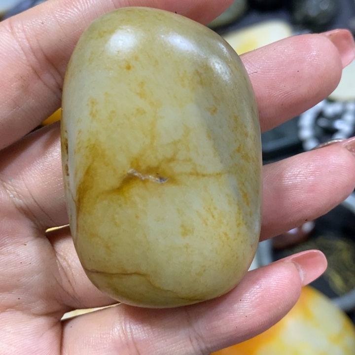 未镶嵌和田玉（糖玉）挂件
