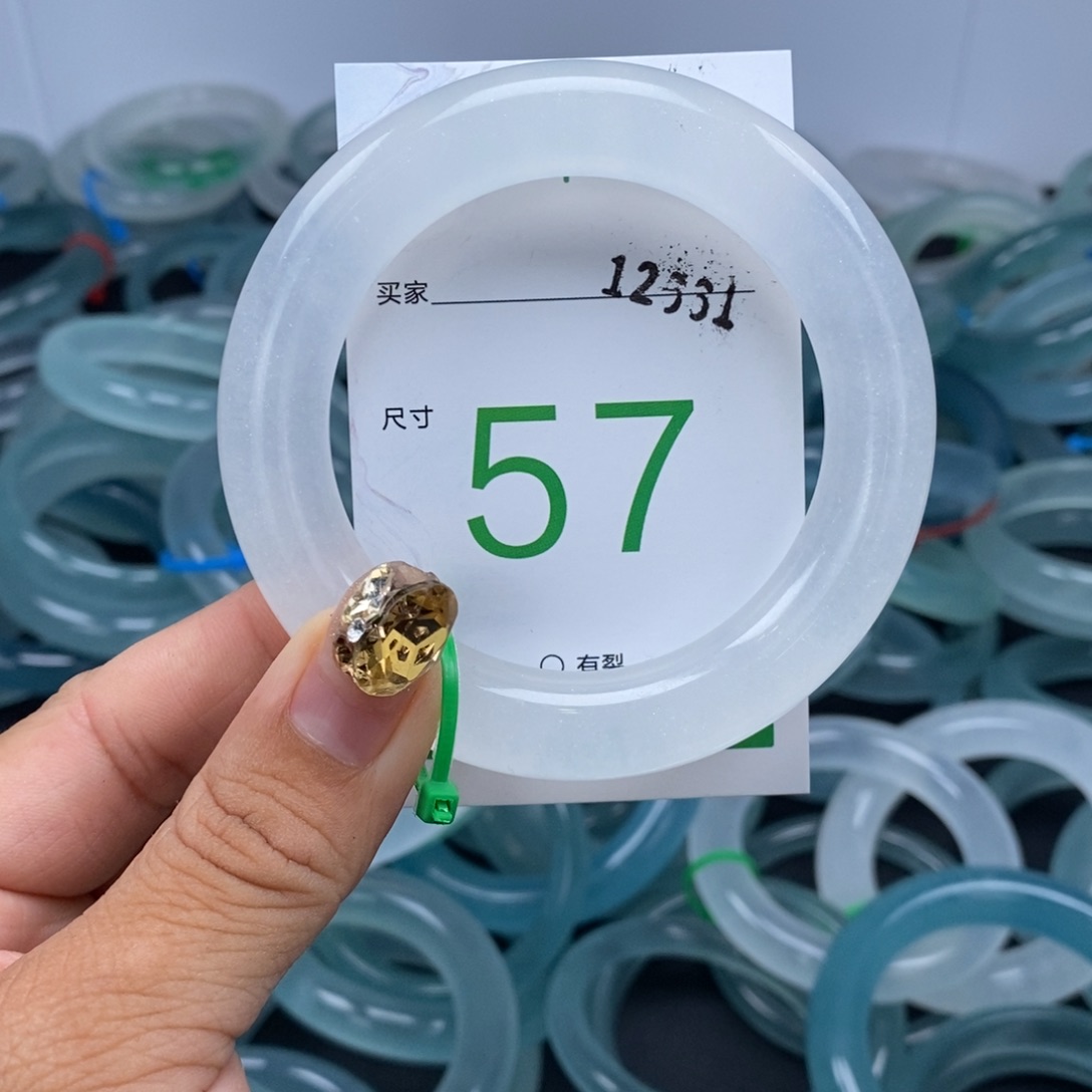 石英质玉未镶嵌发饰