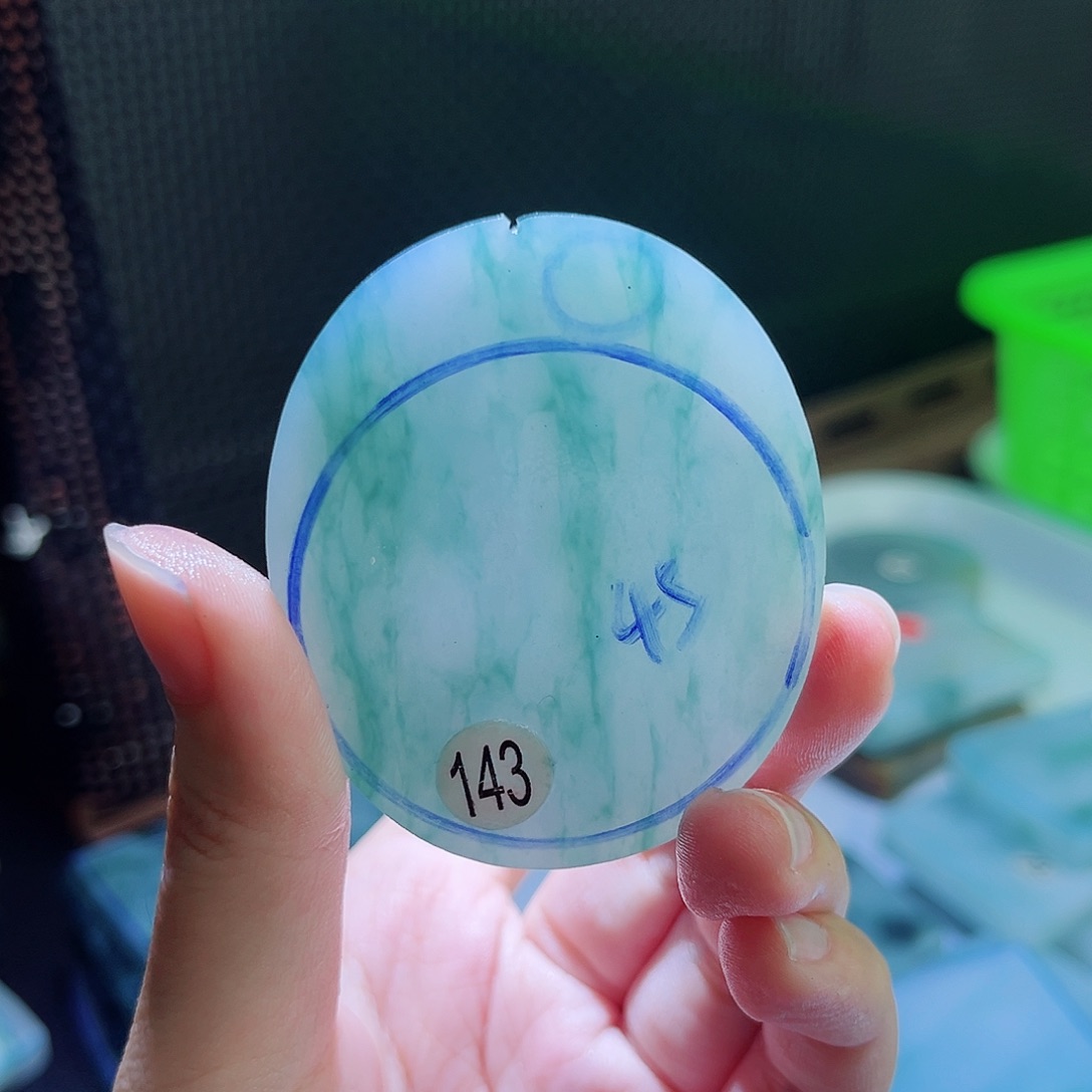 未镶嵌定制翡翠星***⭐