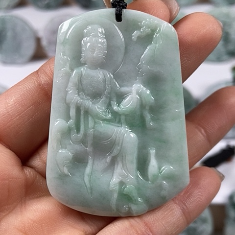 翡翠颈饰未镶嵌观音福利