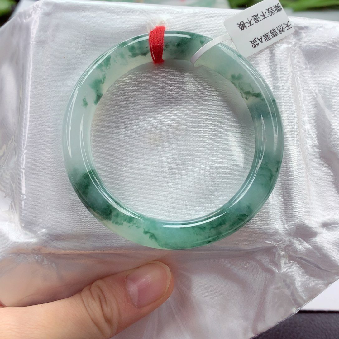 翡翠手镯（圆镯）未镶嵌 54.4 水墨丹青