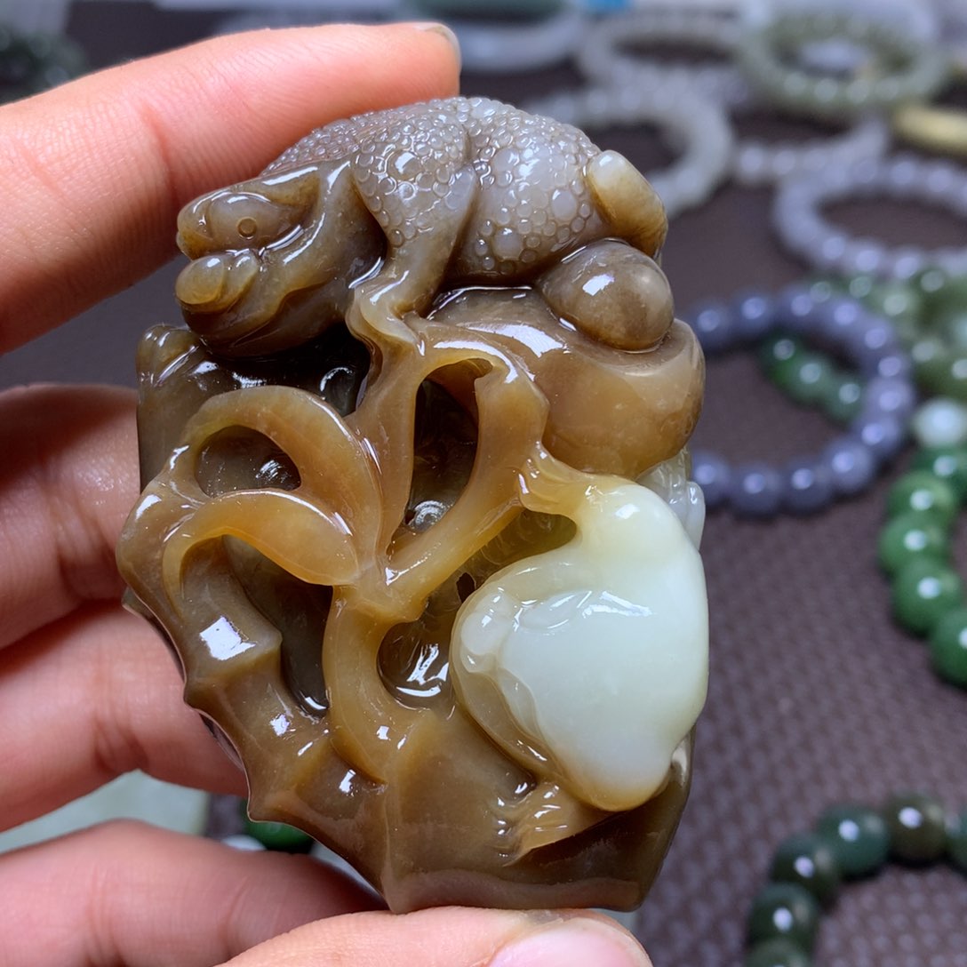 颈饰未镶嵌和田玉