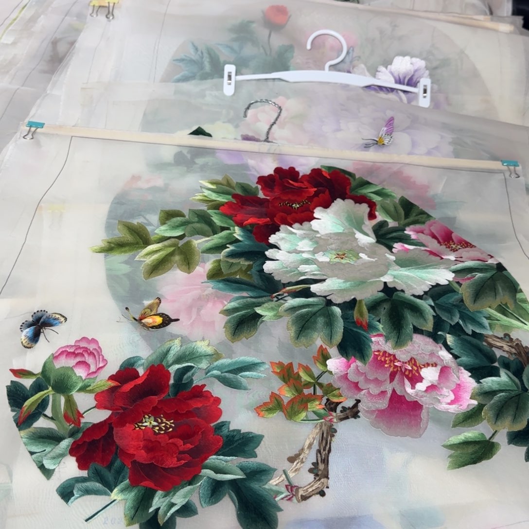 刺绣纯手工苏绣牡丹绣片