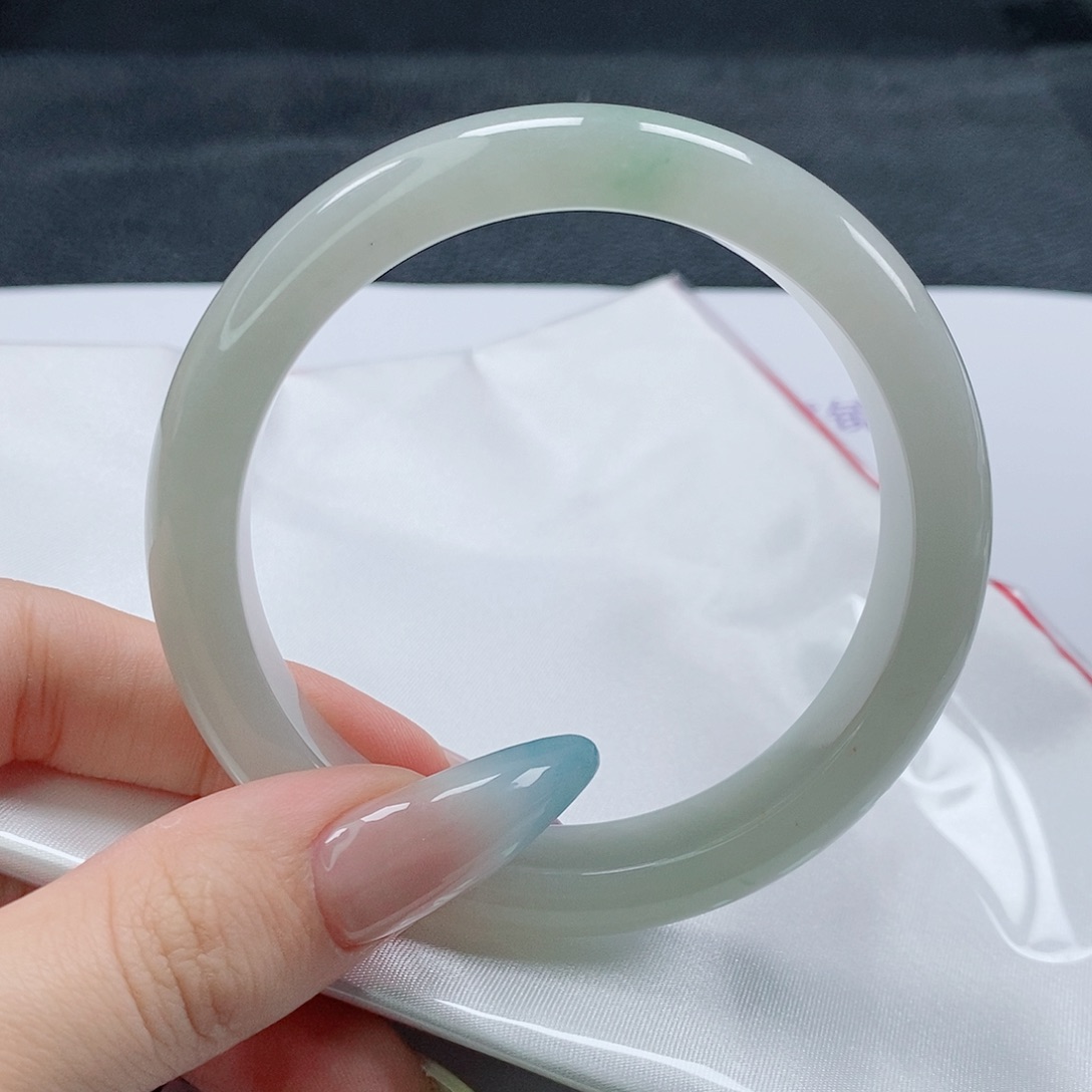 【闪购商品】未镶嵌手镯翡翠320号