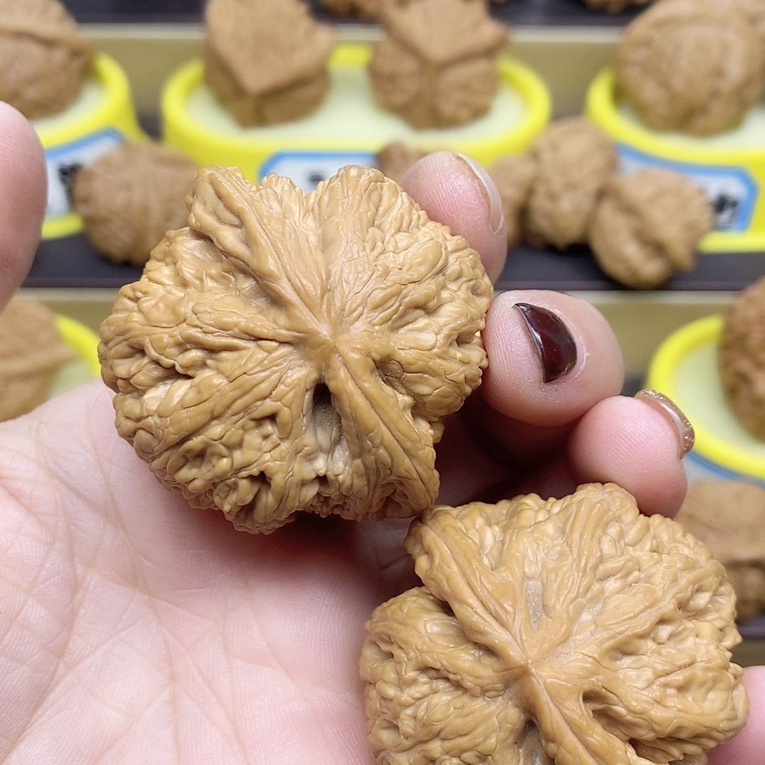 文玩核桃吊坠粗筋45全品
