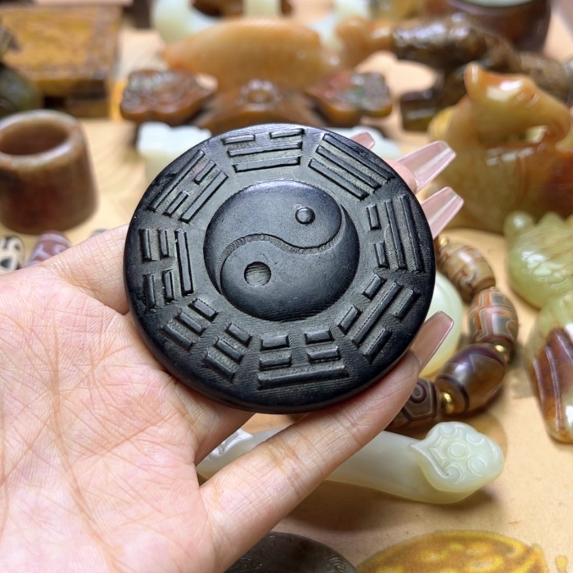 【闪购商品】蛇纹石玉颈饰未镶嵌