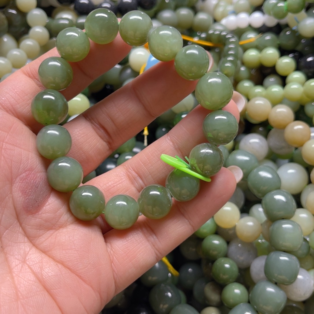 和田玉手链未镶嵌