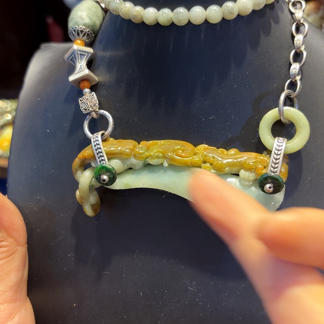 翡翠颈饰未镶嵌原创