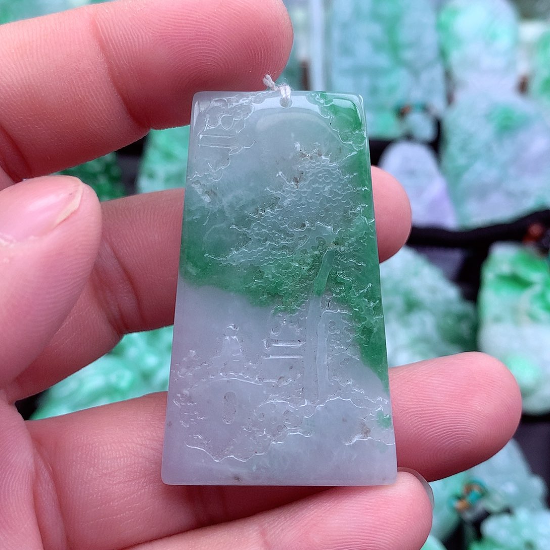 翡翠吊坠(不含链)未镶嵌