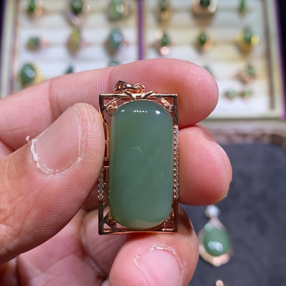 和田玉（碧玉）吊坠(不含链)银S925镶嵌