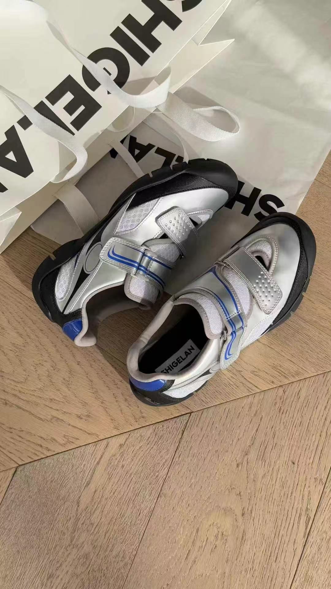 诗歌兰春款休闲鞋运动板鞋阿甘鞋