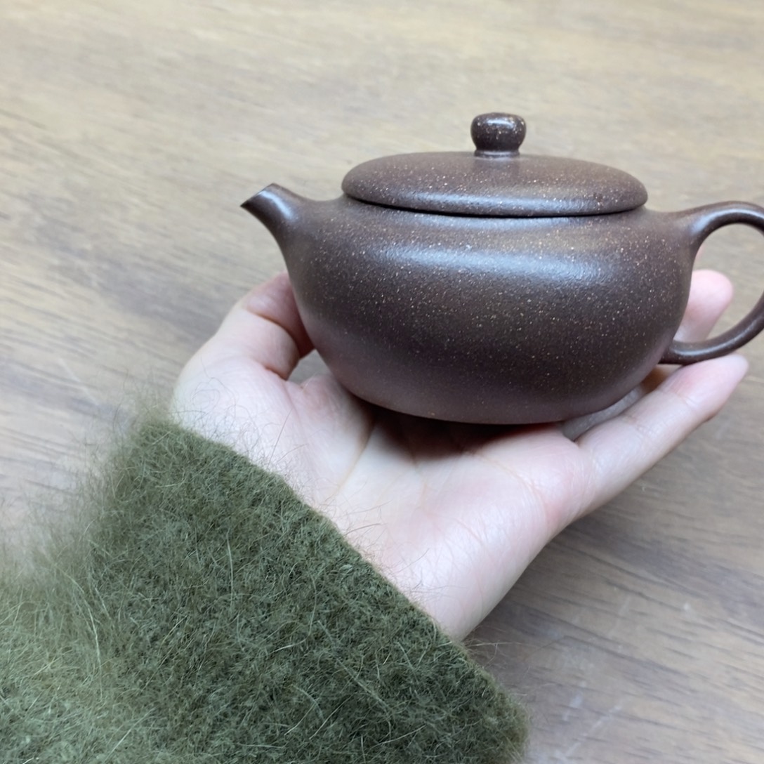 悬***松茶壶紫砂140cc.      