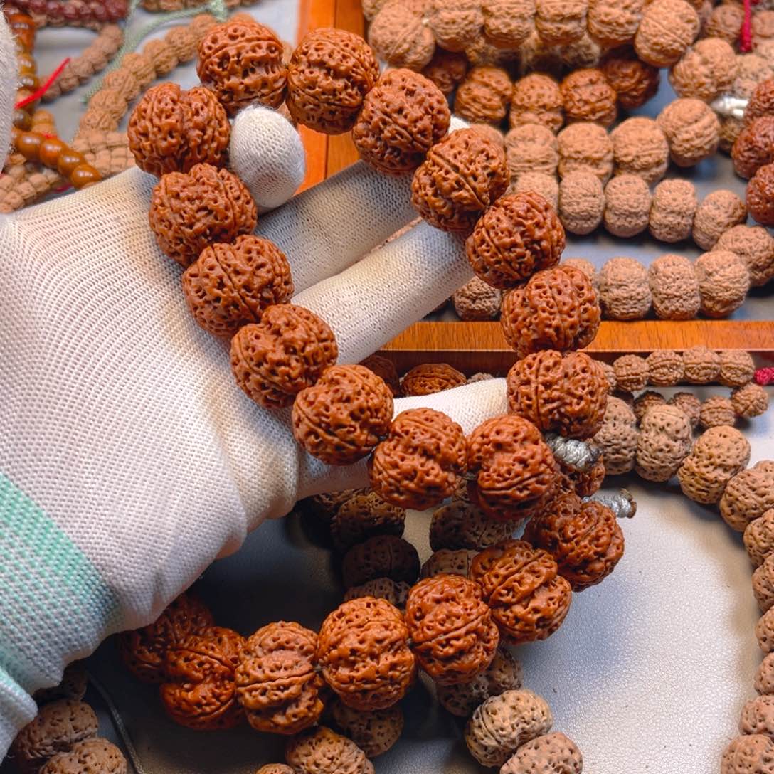 金刚菩提手串北****询24顺龙梅花