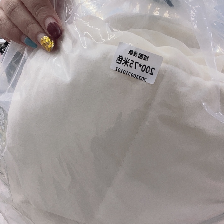 毛绒啦咯啦咯啦咯啦咯啦