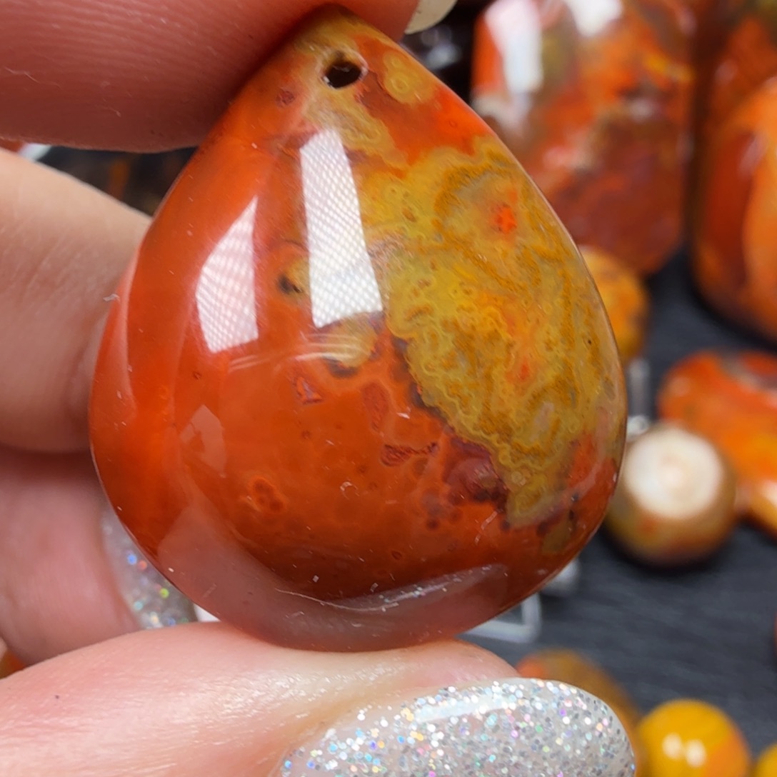 玛瑙/玉髓吊坠未镶嵌