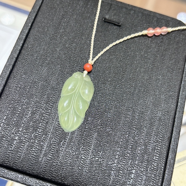 尚玉珍品｜和田玉金枝玉叶吊坠6011