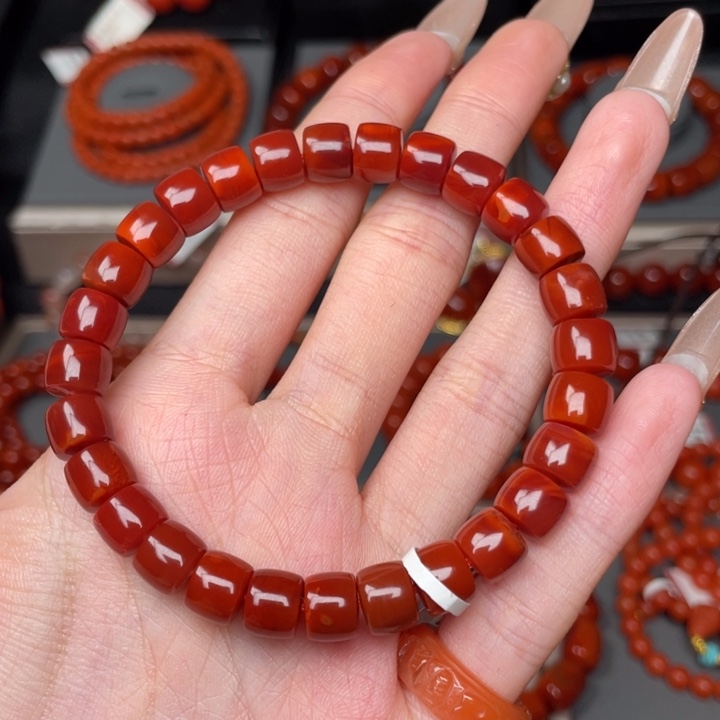 南红玛瑙手链未镶嵌&*?