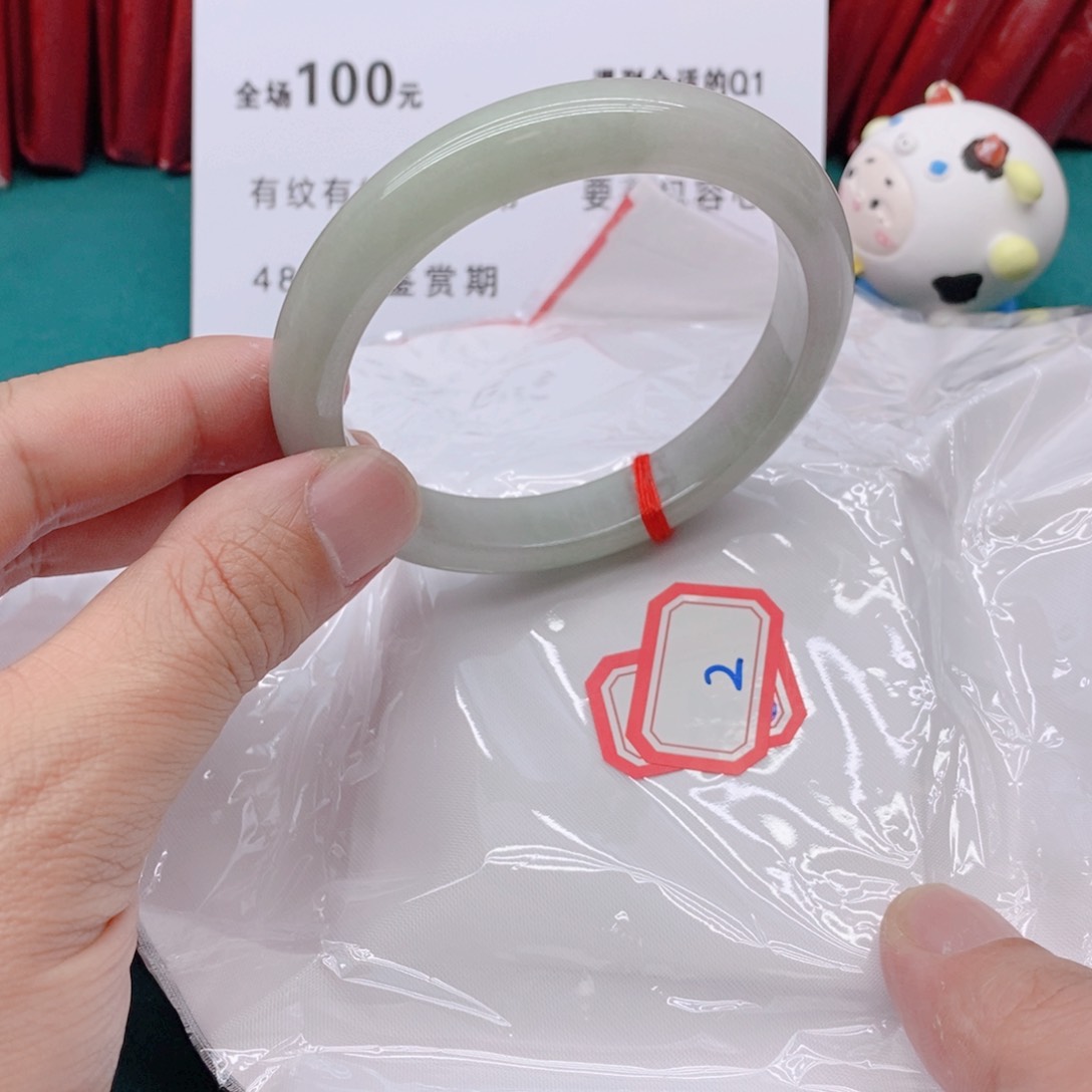 翡翠手镯未镶嵌翩*?0222222222