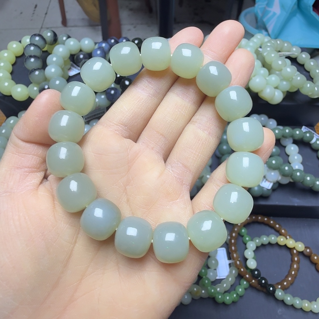 和田玉未镶嵌手链