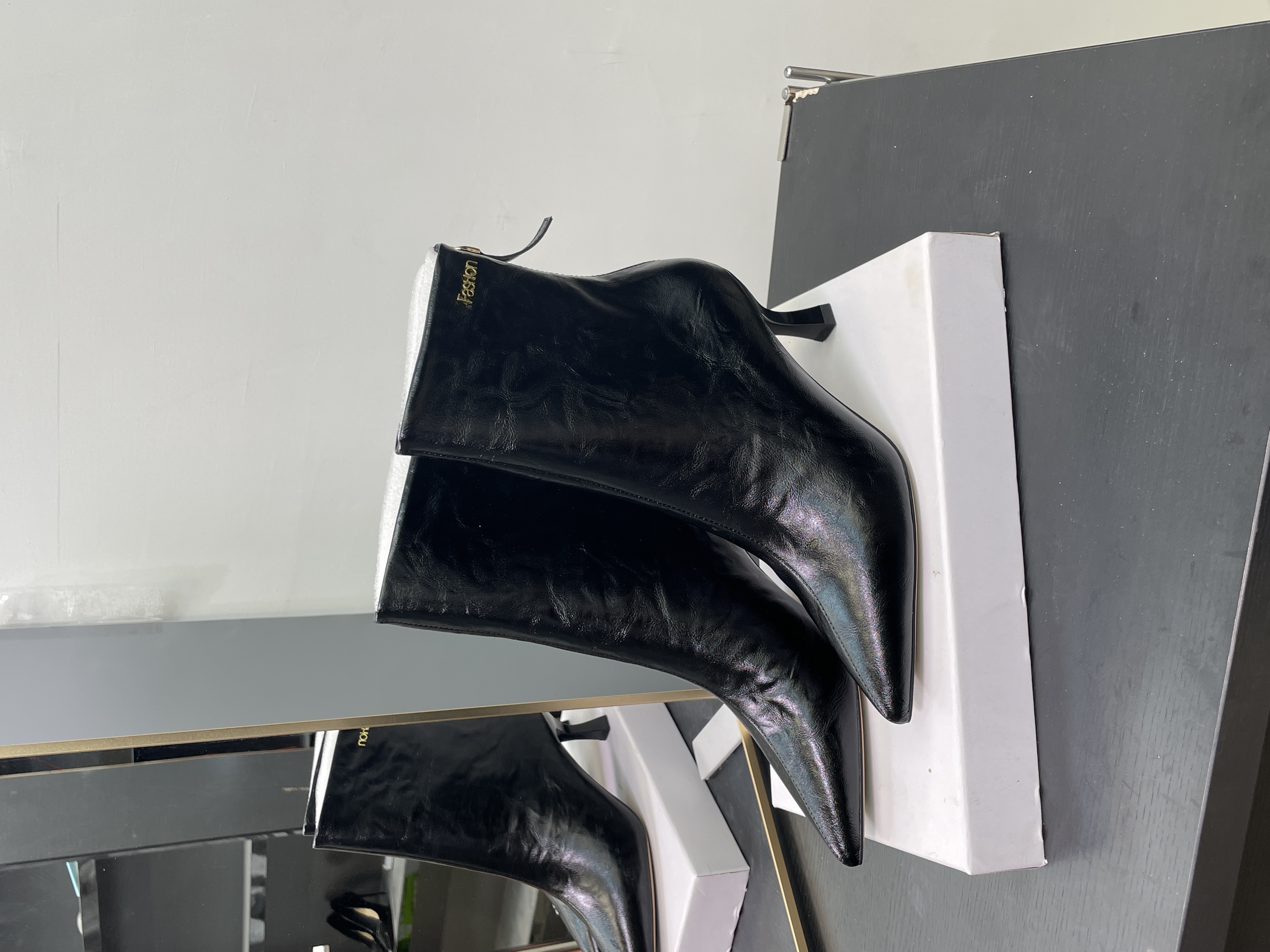 （5.5厘米）978-18黑色细跟高跟鞋短靴