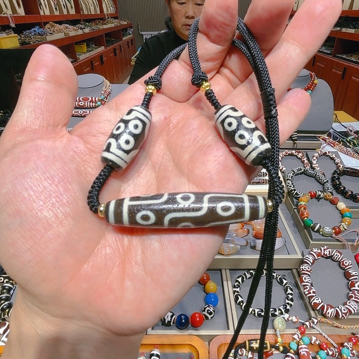 未镶嵌玛瑙/玉髓珠宝奇石