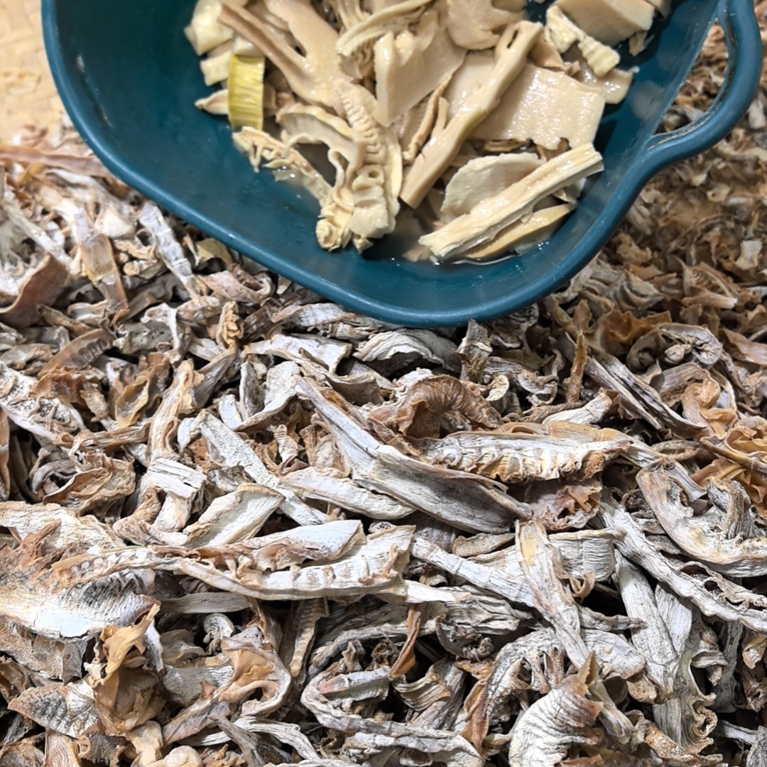 （竹笋）农家新鲜晒干的无熏竹笋特产干货