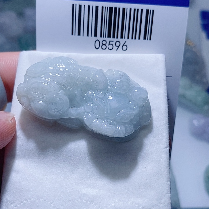 翡翠未镶嵌颈饰天光墟翡翠市场现金代购