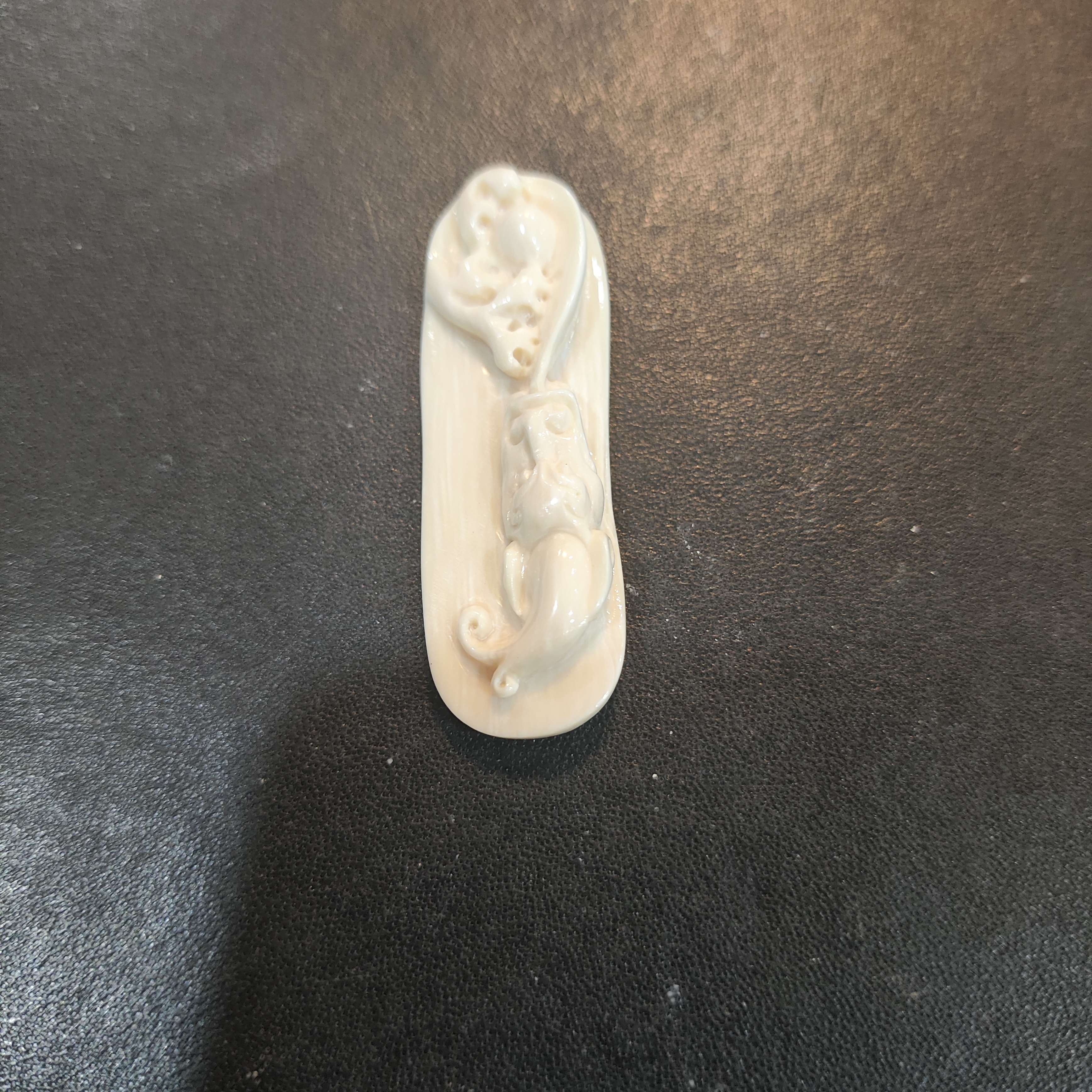 猛犸约5.5克雕刻件HZ550
