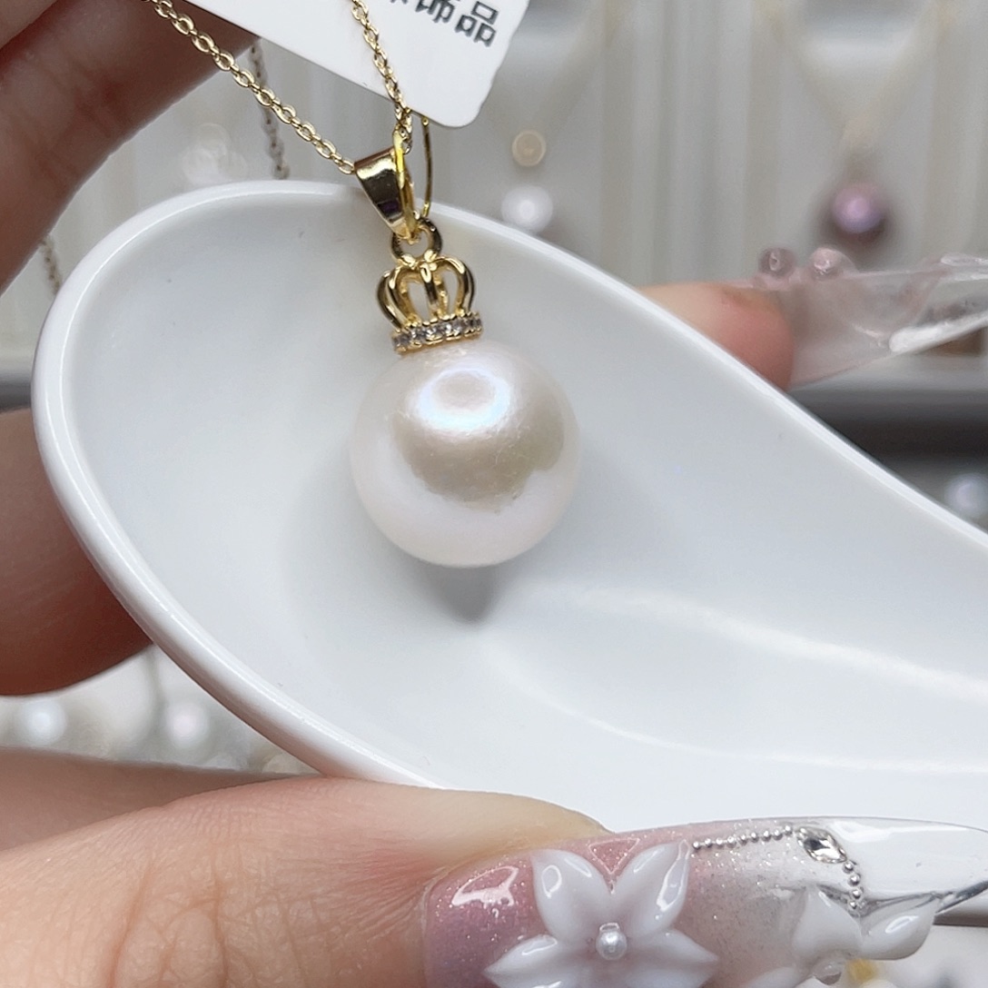 淡水珍珠吊坠(赠链)未镶嵌
