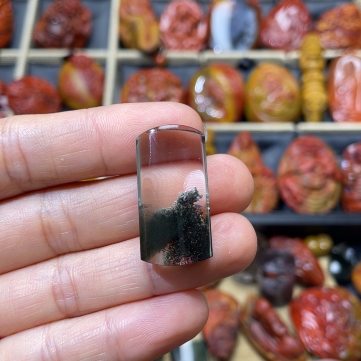 水晶幽灵吊坠未镶嵌保****心