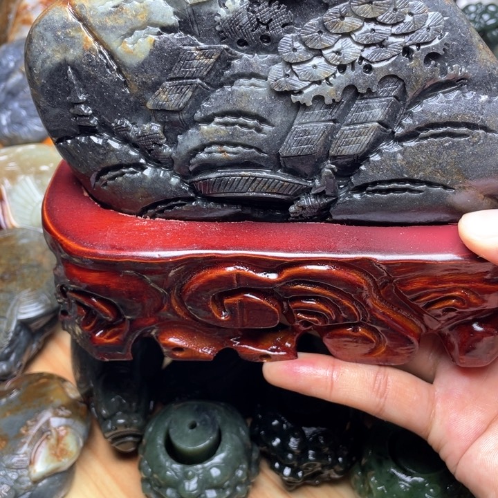 和田玉未镶嵌挂件多*鱼