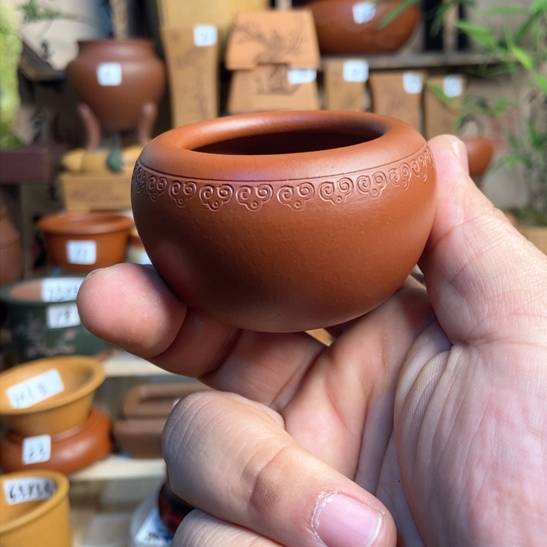 紫砂花盆孙伟手工制作，内口经尺寸4×3