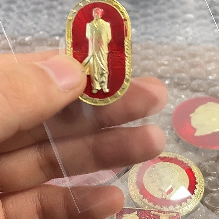 雨***虹像章一一一一一一一