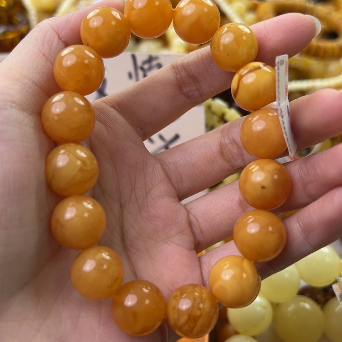 琥珀珠宝奇石未镶嵌