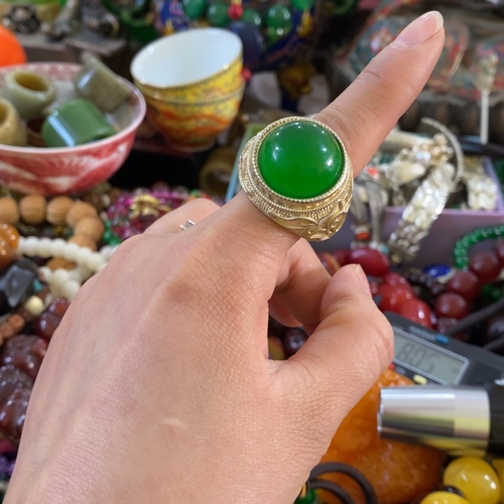 宫廷影视老旧工艺摆件