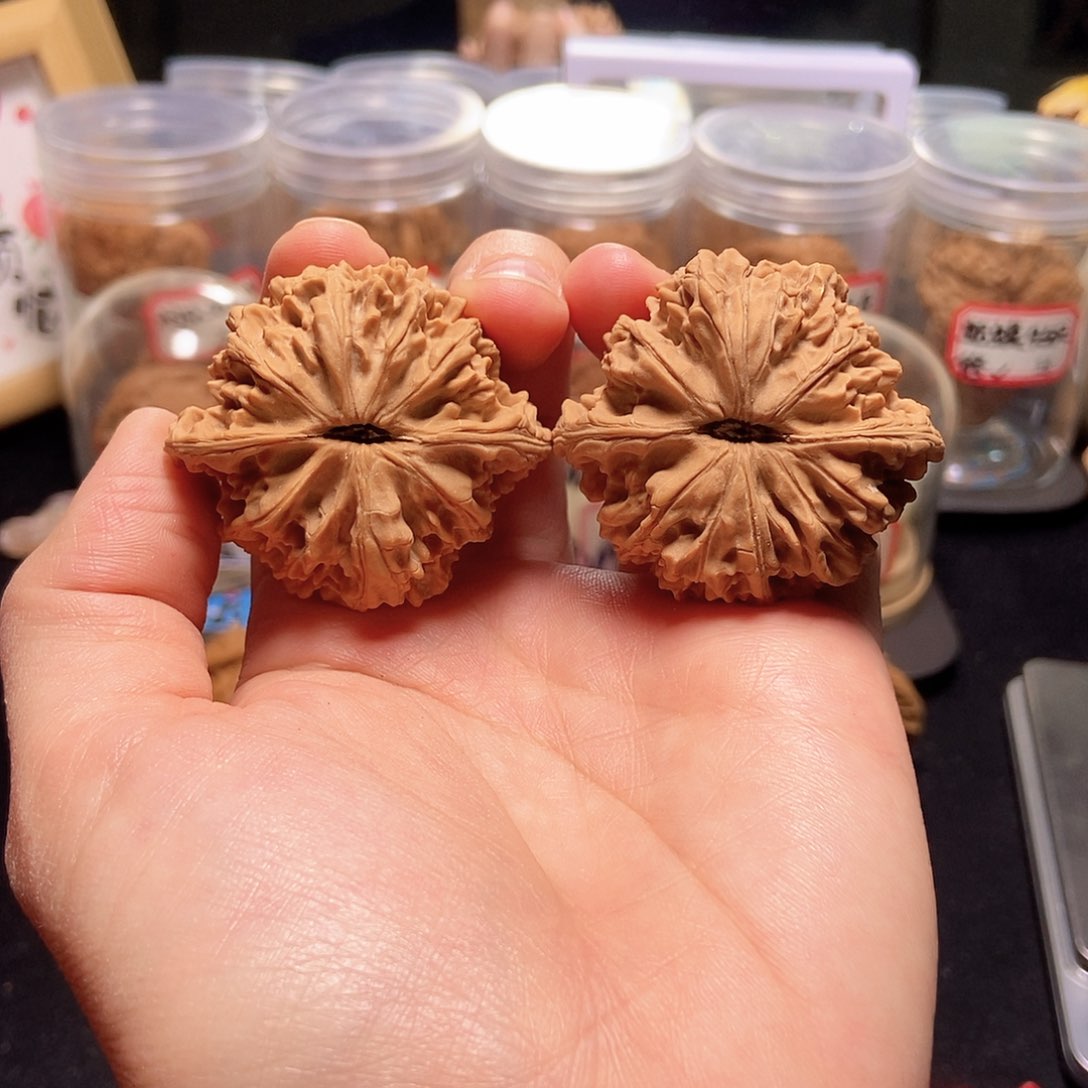 柏香籽/百香籽吊坠46全品皇冠狮子头