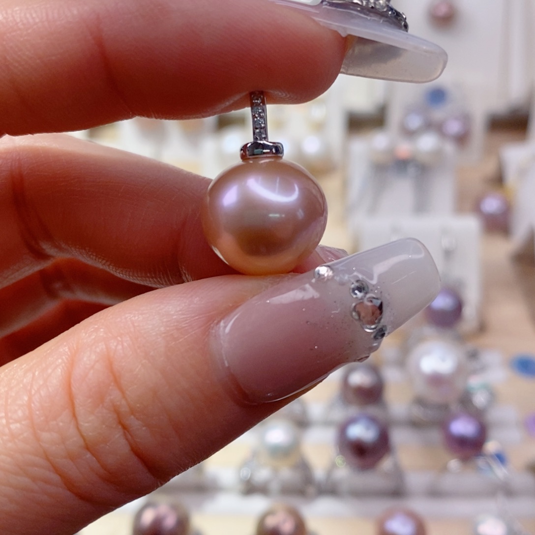 淡水珍珠吊坠(赠链)银S925镶嵌